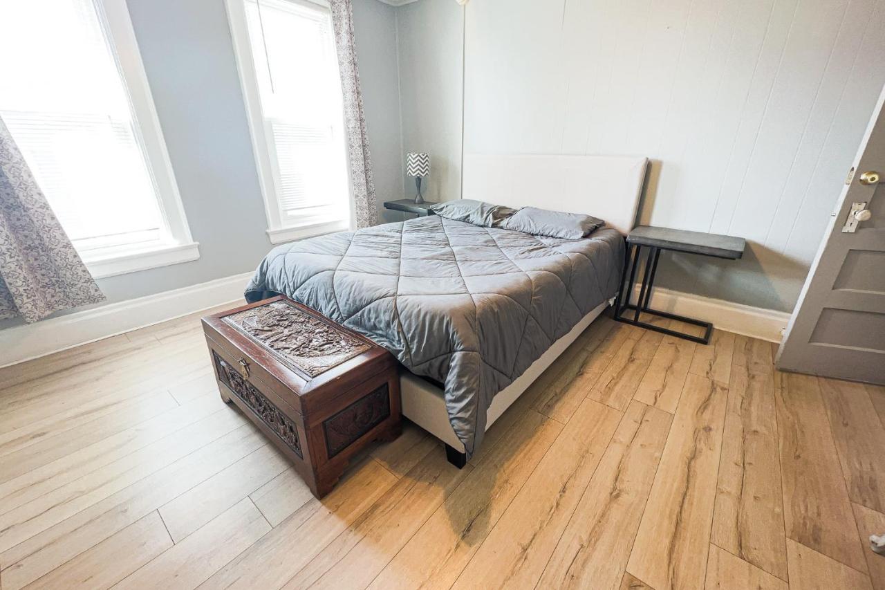 Unique Large 9Br House With 3 Bath Close To The Falls Niagara Falls Exterior foto